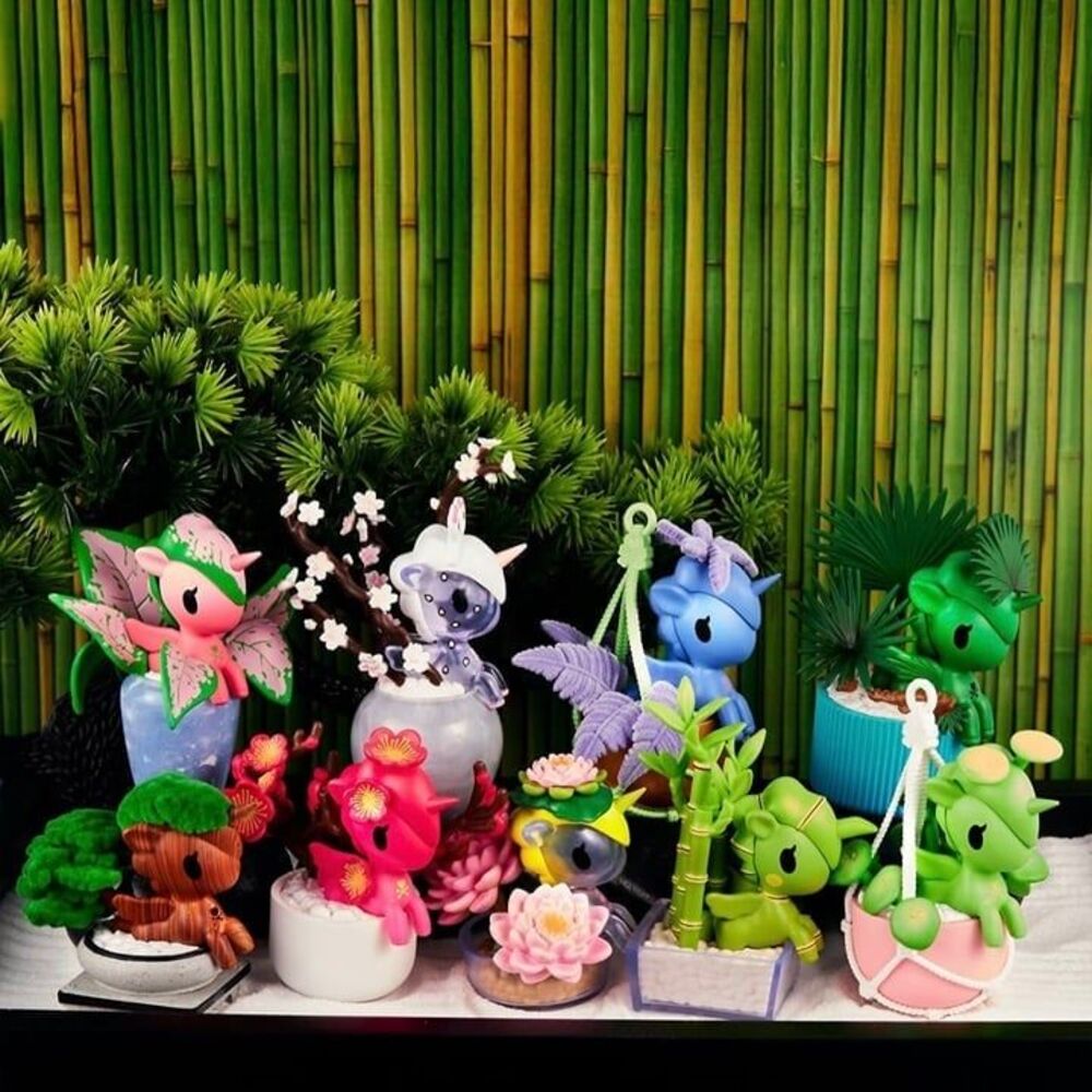tokidoki Hope Unicorno from Botanical Harmony Unicorno Series - Picture 6 of 10